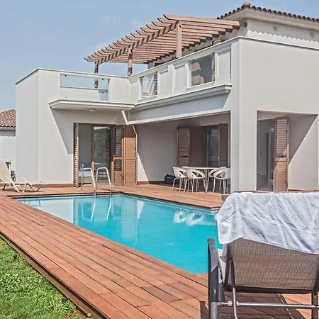 Picture This, Enjoying Your Holiday In A Luxury 5 Star In Ayia Napa, For Less Than A Hotel, 1297 * איה נאפה