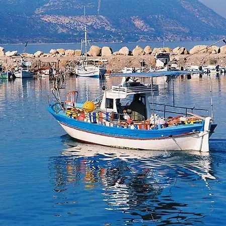 Picture This, Enjoying Your Holiday In A Luxury 5 Star In Ayia Napa, For Less Than A Hotel, 1297 איה נאפה